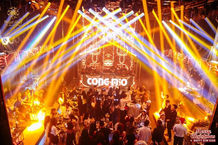 Fleur d'Or Maison Bar - Hạ Long